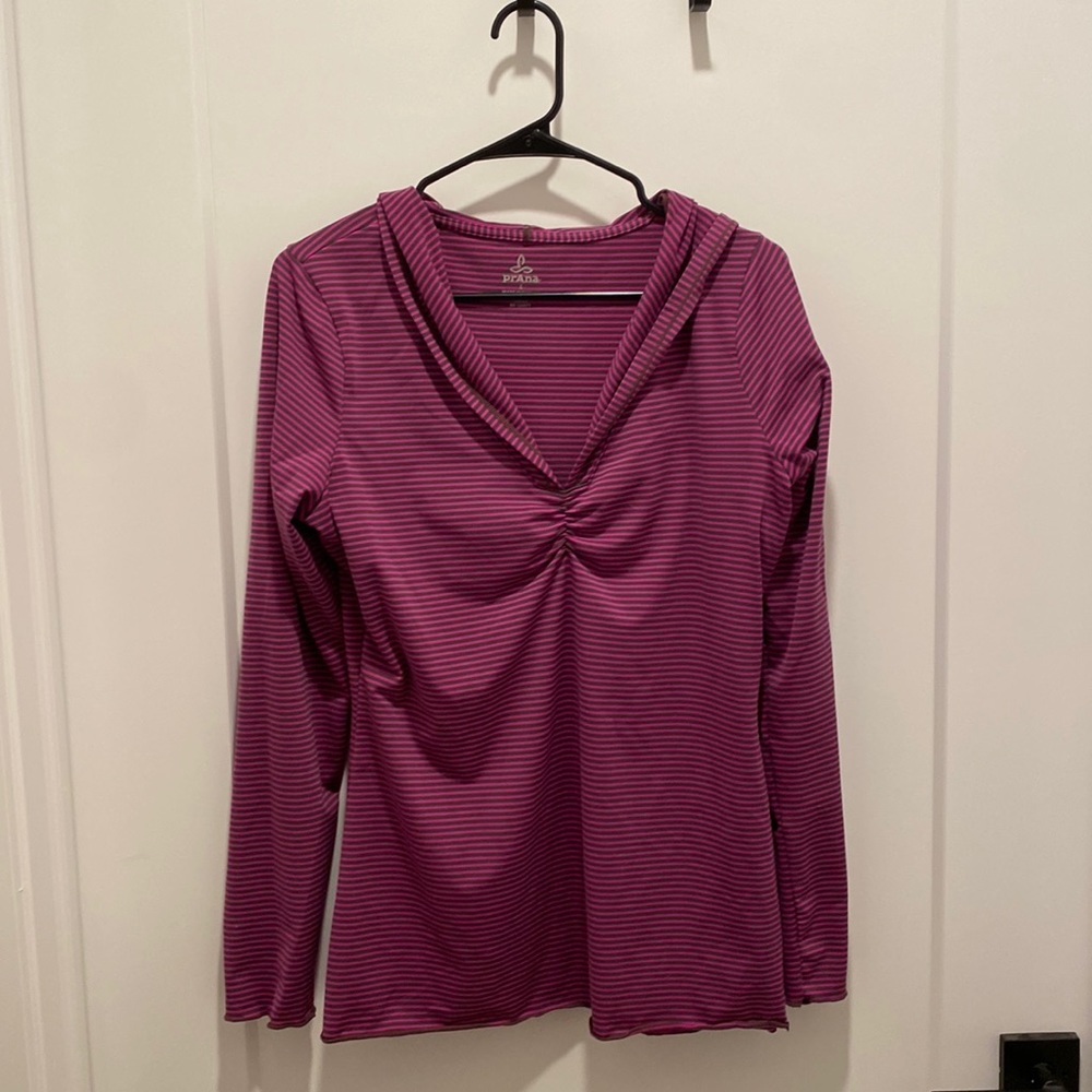 Long sleeve bathing suit cover-up